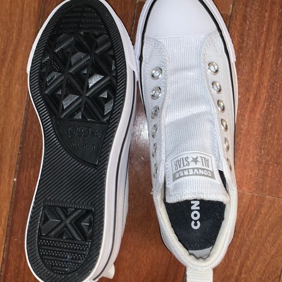 Converse All Star | white | Size 5 | no laces| glittery|New without Box - Picture 5 of 5